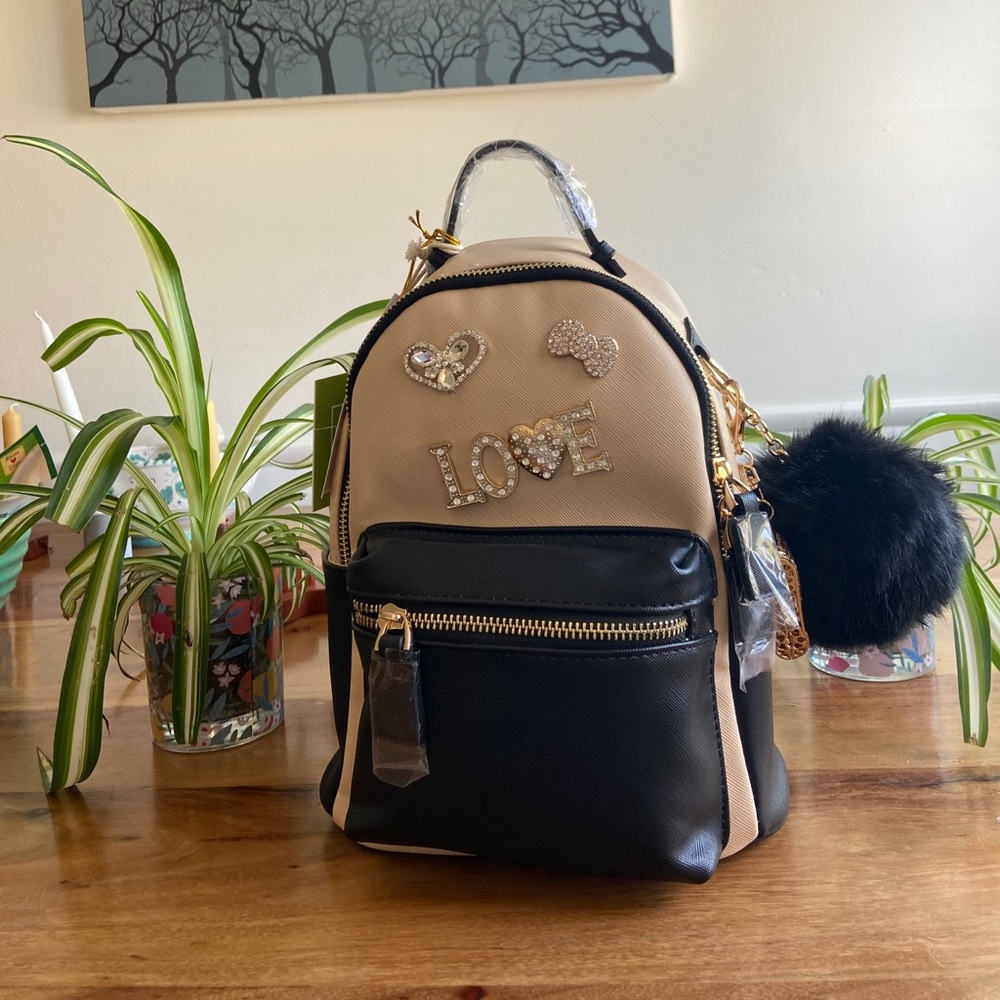 Dream Control Backpack ! - Picture 1 of 10